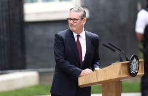 Keir Starmer: Dari Pengacara HAM ke Pemimpin Inggris di Tengah Krisis