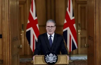 Keir Starmer Mundur, Tekanan Dalam Partai Meningkat