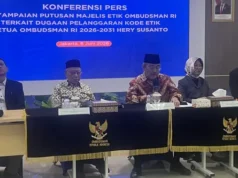Ketua Ombudsman Dipecat Usai Tersangka Korupsi