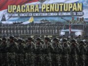 Komponen Cadangan ASN Apel Siaga di Tengah Aksi Mahasiswa
