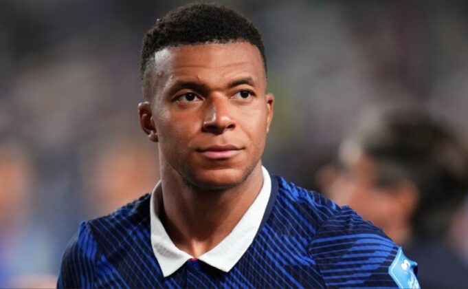 Kylian Mbappe Jadi Satu-satunya Pemain yang Kenakan Lencana Golden Boot di Piala Dunia 2026