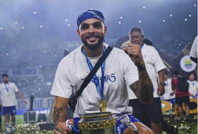 Layvin Kurzawa Resmi Tinggalkan Persib Bandung Usai Musim 2025-2026