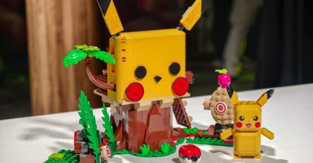 Lego Pokemon Cerdas, Tapi Pikachu Masih Bisu