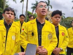 Mahasiswa Gabung Aksi Tuntut Pemerintah Berhenti Boros