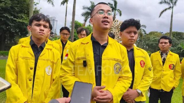 Mahasiswa-Gabung-Aksi-Tuntut-Pemerintah-Berhenti-Boros