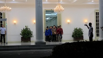 Mahasiswa-Temui-Wapres-Gibran-Tuntut-Audit-MBG-dan-Hentikan-Kenaikan-BBM