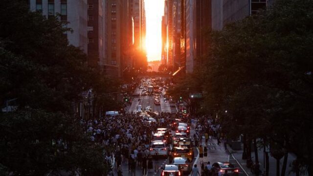 Manhattanhenge-Kembali-Memukau-New-York