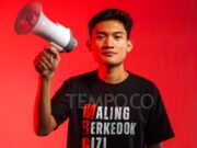 Mantan Ketua BEM UGM Temukan Alat Pelacak di Mobilnya