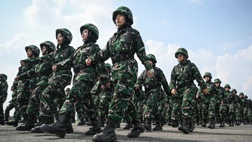 Marinir-Latih-Pengelola-KDMP-dan-KNMP-dalam-Latsarmil