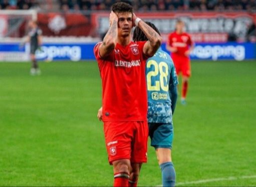 Mees Hilgers Terancam Dipecat Usai Mangkir dari Latihan FC Twente