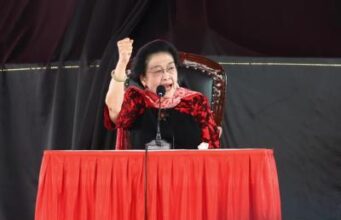 Megawati Tegaskan: Saya Bukan Musuh Prabowo