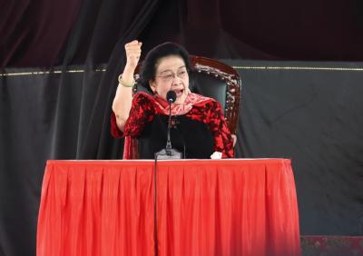 Megawati-Tegaskan-Saya-Bukan-Musuh-Prabowo