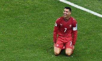 Messi Rekor Gol, Ronaldo Sang Konsisten
