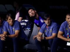 Messi Rela Duduk di Bangku Cadangan demi Perkembangan Pemain Muda