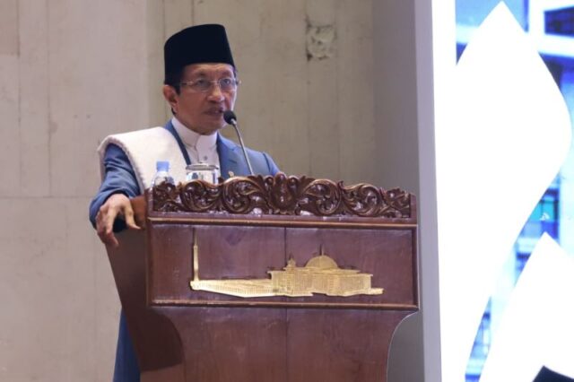 Momentum-Hijrah-Menag-Ajak-Umat-Transformasi-Diri-dan-Sosial