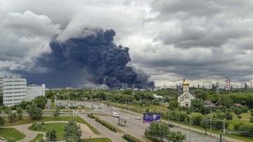 Moskow Terbakar, Drone Ukraina Serang Kilang Minyak