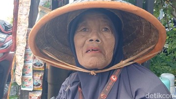 Nenek-Jukir-Penyelamat-Rp36-M-Diberangkatkan-Umrah
