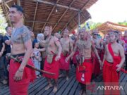 Nyobeng: Nafas Leluhur yang Masih Hidup di Hutan Bengkayang