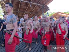Nyobeng: Nafas Leluhur yang Masih Hidup di Hutan Bengkayang