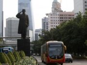 Patung Sudirman Tetap di Tempatnya