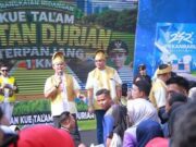 Pekanbaru Pecahkan Rekor Dunia dengan Talam Durian Sepanjang 1 Km