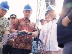Pekanbaru Tertibkan Kabel Fiber Optik yang Mengancam Jiwa
