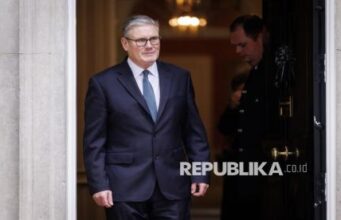 Perdana Menteri Inggris Mundur di Tengah Tekanan Politik