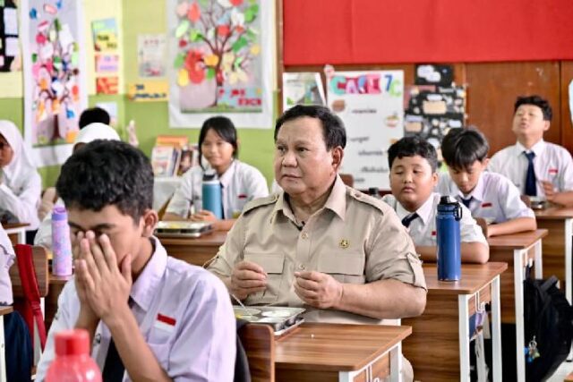 Perut-Lapar-Lebih-Genting-dari-Politik
