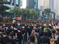 Polisi Blokade Aksi Mahasiswa, Transjakarta Tosari Lumpuh