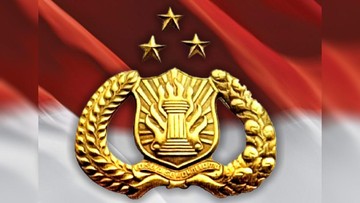 Polri-Gelar-Baksos-di-Sekitar-TPA-Burangkeng-Bantu-Warga-Terdampak-Limbah