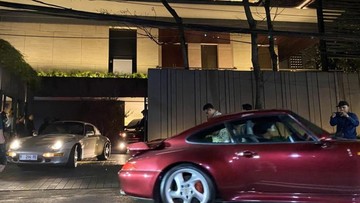Porsche-Tidak-Dilaporkan-KPK-Sita-dari-Rumah-Silmy