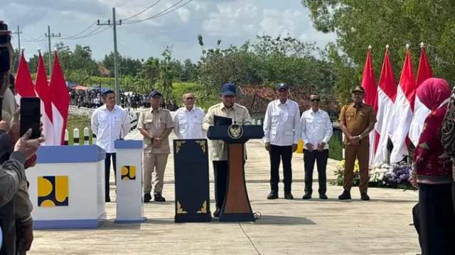 Prabowo-Resmikan-1.151-Km-Jalan-Daerah-Tekan-Biaya-Logistik
