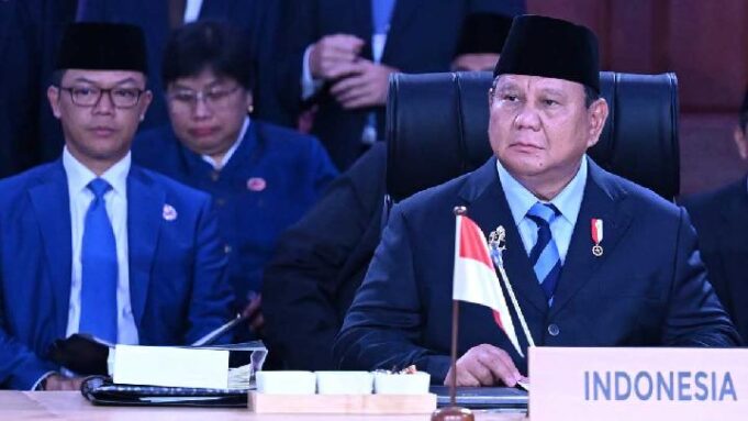 Prabowo Terima Kredensial 17 Dubes Negara Sahabat