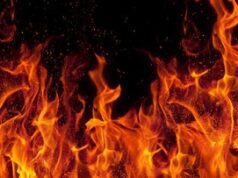 Pria Bakar Rumah Orang Tua Usai Diminta Uang