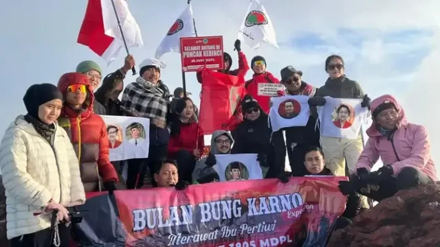 Puncak-Kerinci-Tempat-Hasto-Merenungkan-Nasionalisme