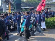 Ribuan Mahasiswa Geruduk DPR Tuntut Supremasi Sipil