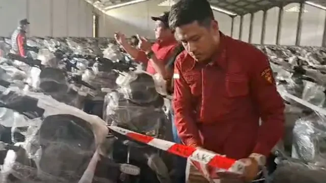 Ribuan-Motor-Listrik-BGN-Dihibahkan-ke-Guru-Honorer