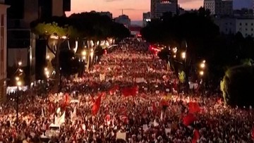 Ribuan-Warga-Albania-Protes-Resor-Mewah-Milik-Menantu-Trump