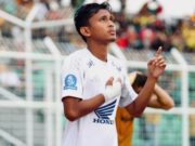 Ricky Pratama Dipercaya Dongkrak Serangan Persebaya