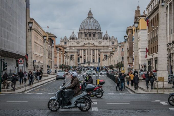 Roma Jadi Kota Paling Ramah Pejalan Kaki Dunia