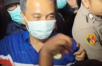 Roy Suryo Dijemput Paksa, Kuasa Hukum Protes “Pameran Tersangka”