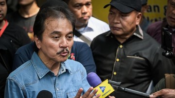 Roy Suryo Tuding P21 Kasus Ijazah Jokowi Dipaksakan