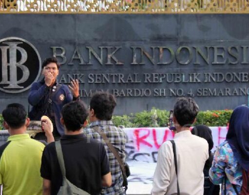 Rupiah di Ujung Tanduk, Mahasiswa Beri Ultimatum 18 Hari