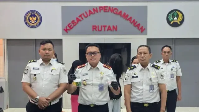 Rutan-Salemba-Gagalkan-Penyelundupan-Narkoba-Lewat-Obat-Batuk-dan-Kunciran-Rambut
