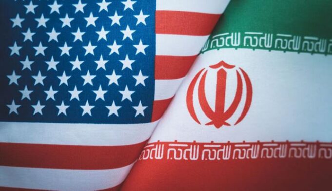 Selat Hormuz Kembali Terbuka Usai Kesepakatan AS-Iran