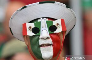 Suporter Meksiko dan Korea Selatan Merajut Semangat di Stadion Akron