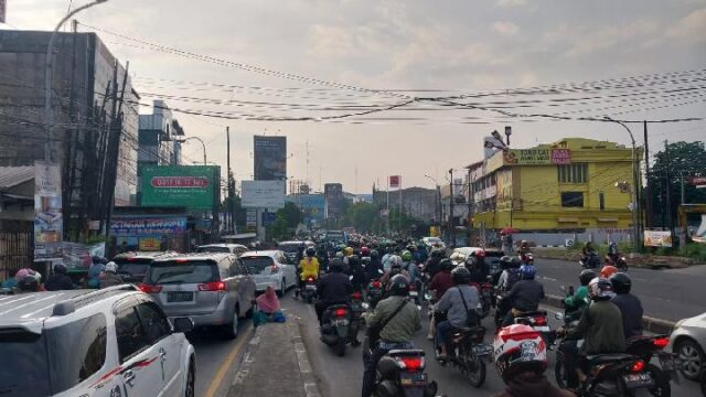 Tangsel-Terjebak-Polusi-Mobilitas-Jadi-Akar-Masalah