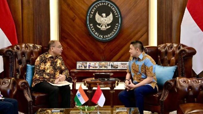 Teddy Bahas Kunjungan Modi ke Jakarta