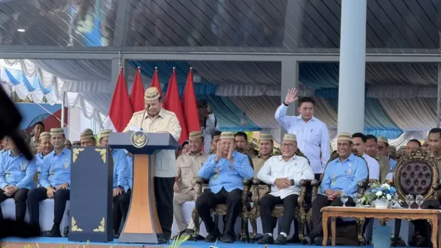 Teddy-Disambut-Lebih-Meriah-dari-Presiden