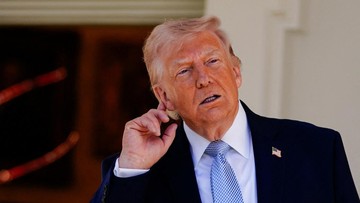 Trump Ancam Hapus Iran Jika Tutup Hormuz
